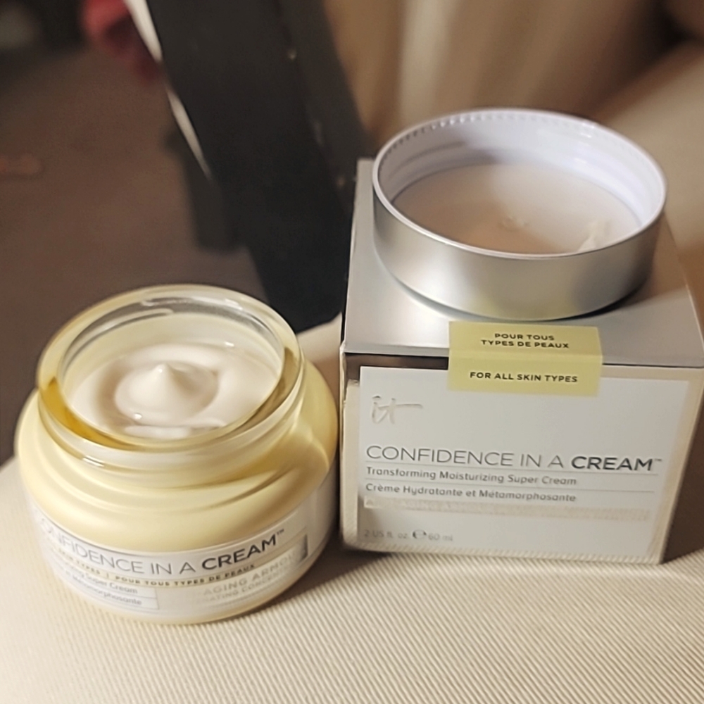 IT Cosmetics